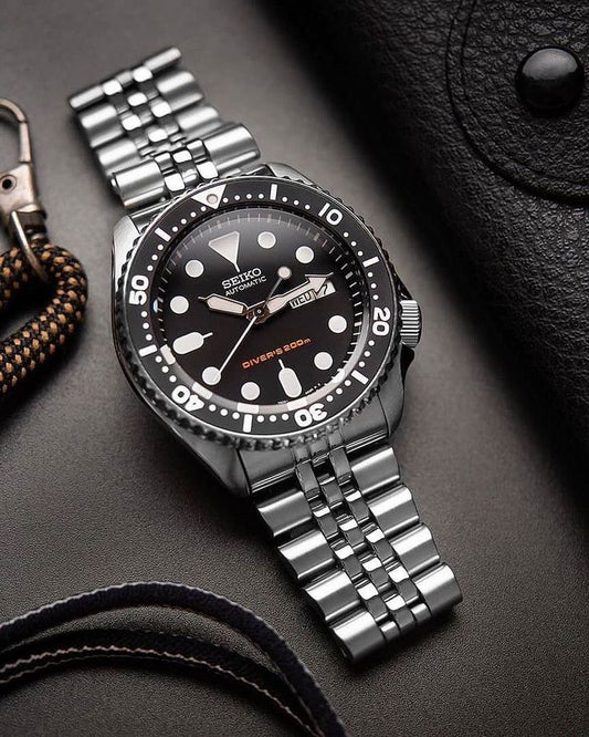 Seiko 5 Sports First Copy– Classic Meets Modern Edge